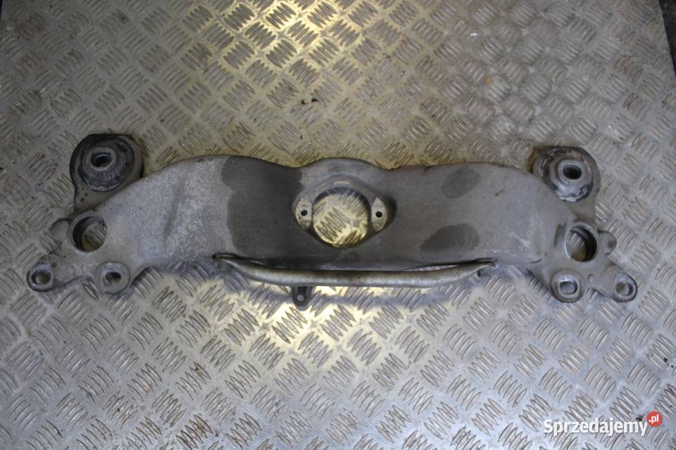 ŁAPA PODPORA SKRZYNI AUDI A4 B6 8E0399263r sprzedam