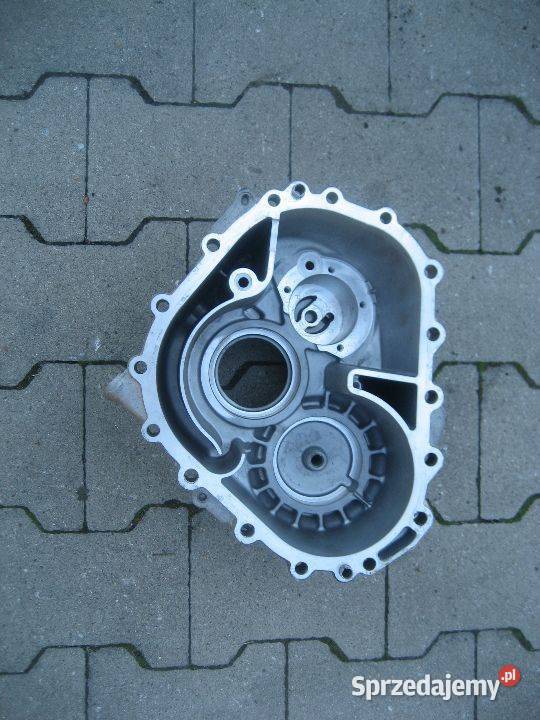 audi a4 a7 a8 8hp90 obudowa skrzyni tylna Rakoniewice sprzedam