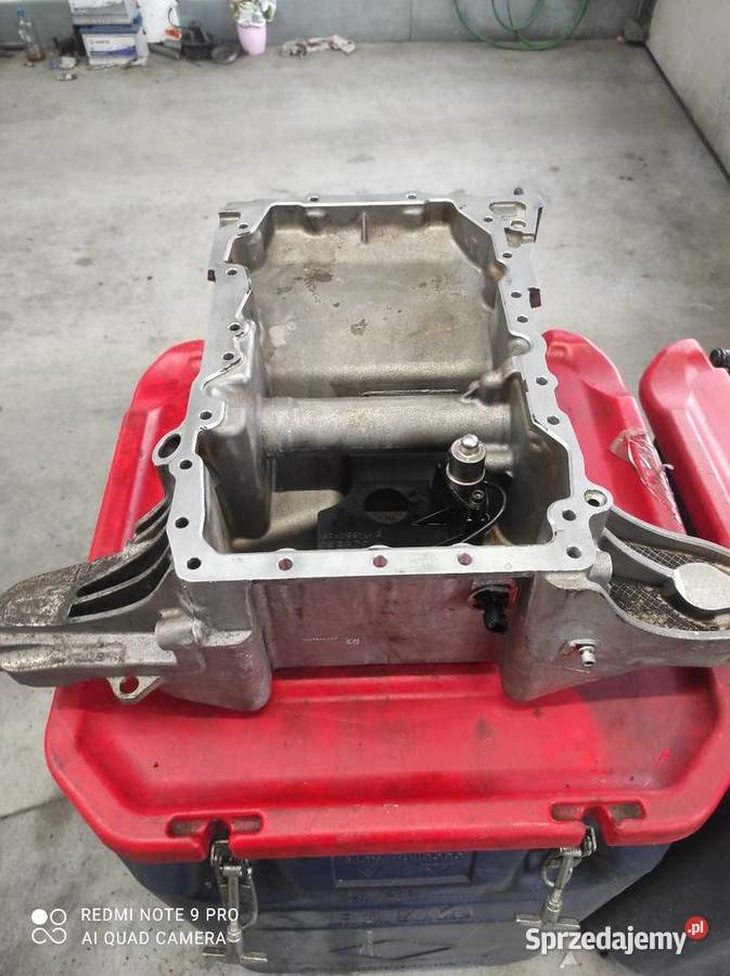 Turbosprężarka miska olejowa Maserati 30v6