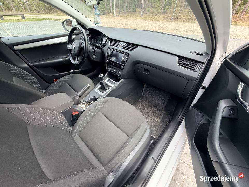 Skoda Octavia 2019r kombi benzyna sprzedam