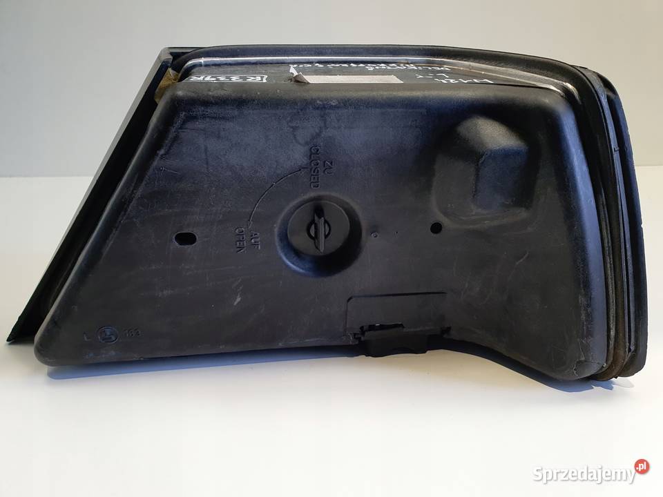 Mercedes W124 sedan 9397r TYLNA LAMPA LEWA lewy Lampy tylne lubelskie Rudka