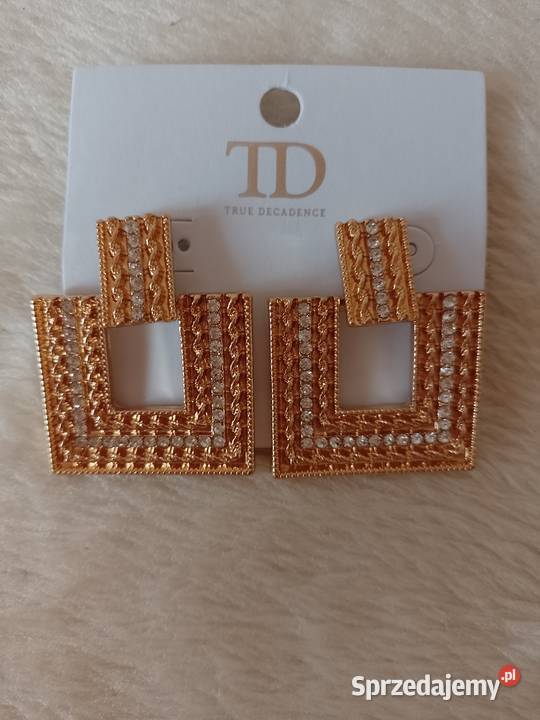 Bogato zdobione kolczyki wieczorowe z Londynu małopolskie Kraków