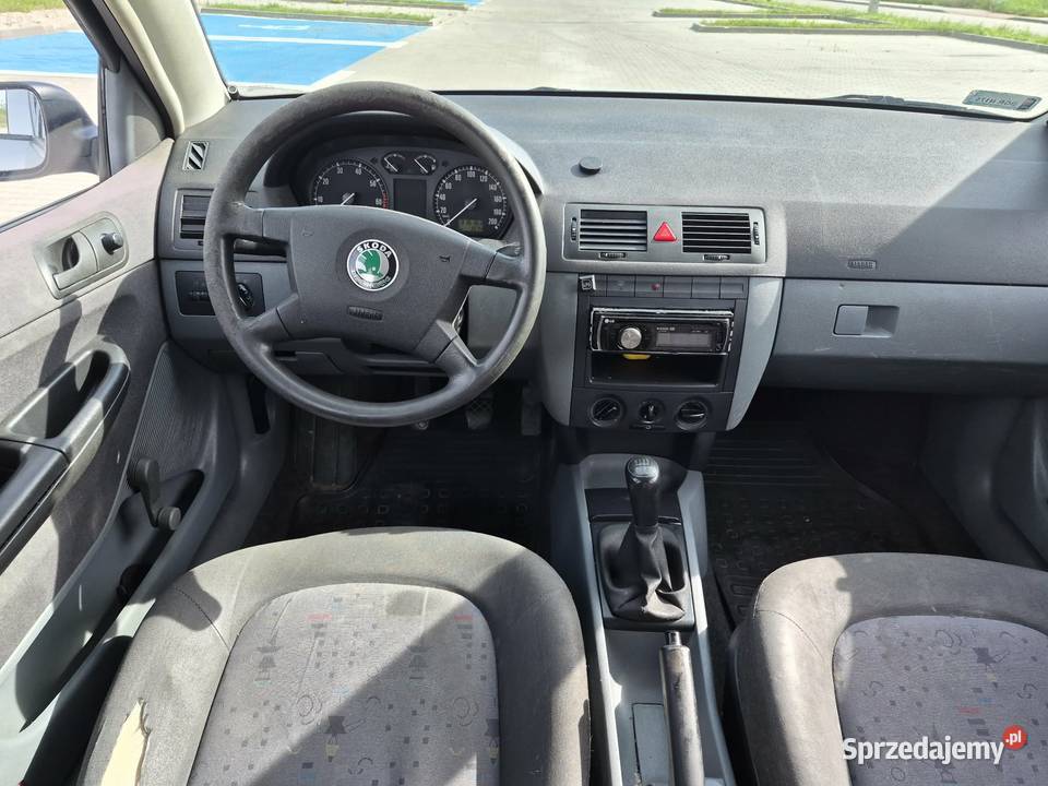 FABIA Z GAZEM długie opłaty 2003r Fabia Grajewo sprzedam