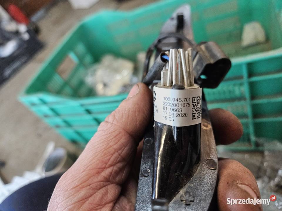 VW ID3 ID3 LAMPA ODBLASK LEWY TYŁ 10B945701 lewe Międzychód