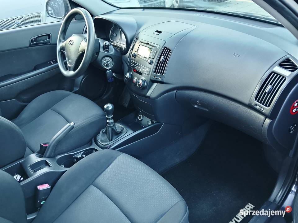 Hyundai i30 Ładny Stan Miechów sprzedam