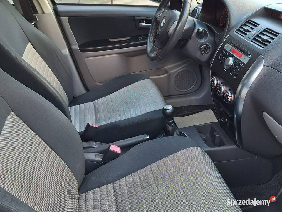 Suzuki SX4 4x4 16benz ŁADNE ALUfelgi KLiMATRONiK Rok produkcji 2008 Olsztyn
