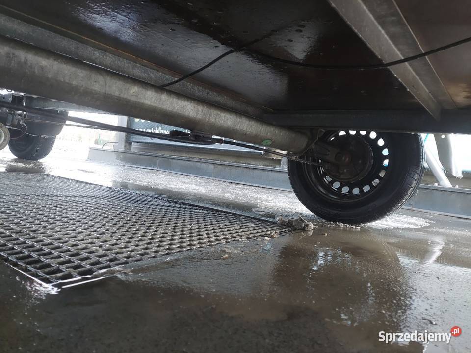 Przyczepka samochodowa 1300 przyczepa HUMBAUR podkarpackie Domaradz