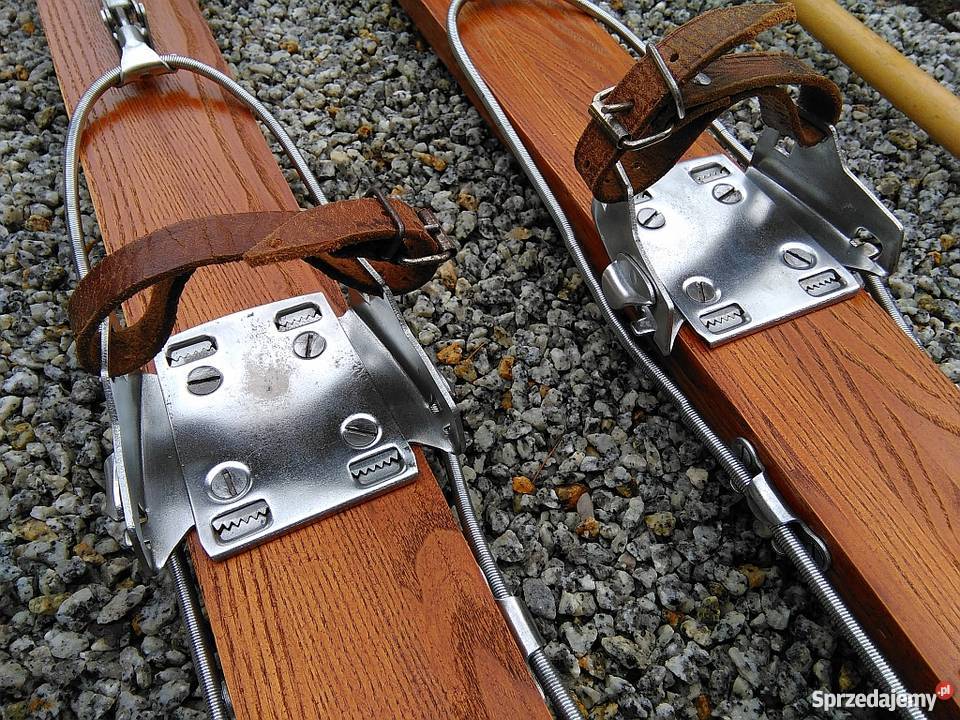 Stare drewniane narty retro z kijami Pozostałe Szklarska Poręba