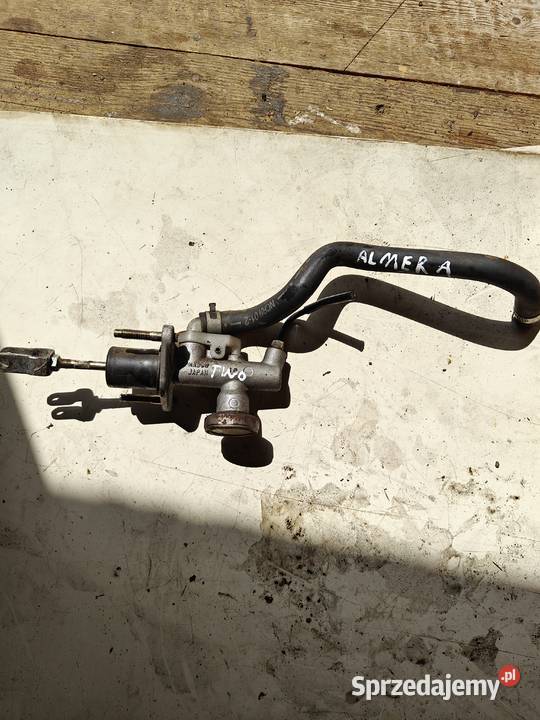 Wysprzęglik almera robi 22 diesel Łagów
