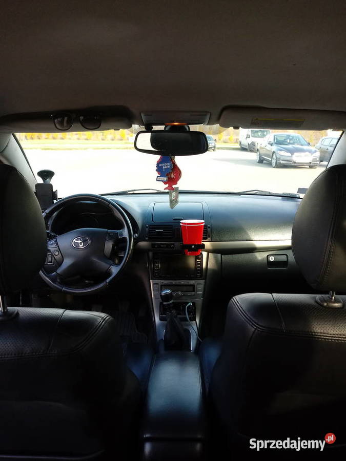 Toyota Avensis STAN