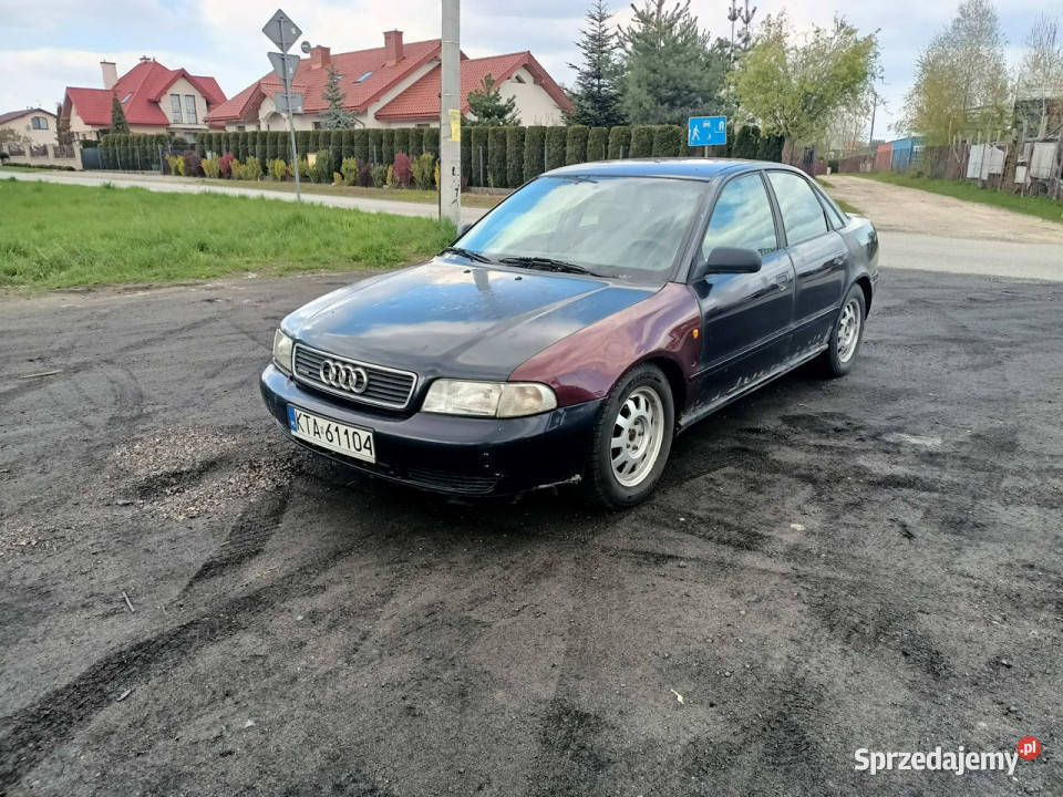 Audi A4 Limousine Audi A4 18TLPG 150 96r 4x4 B5 małopolskie