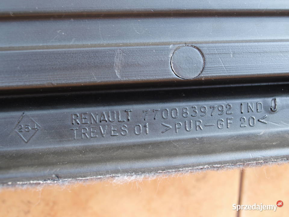 Renault Laguna Kombi półka roleta bagażnika 1994 Kalisz