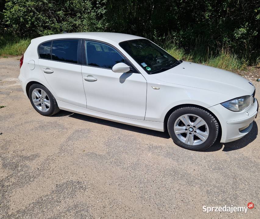 BMW Seria 1 118d Klima Czujniki parkowania hak śląskie