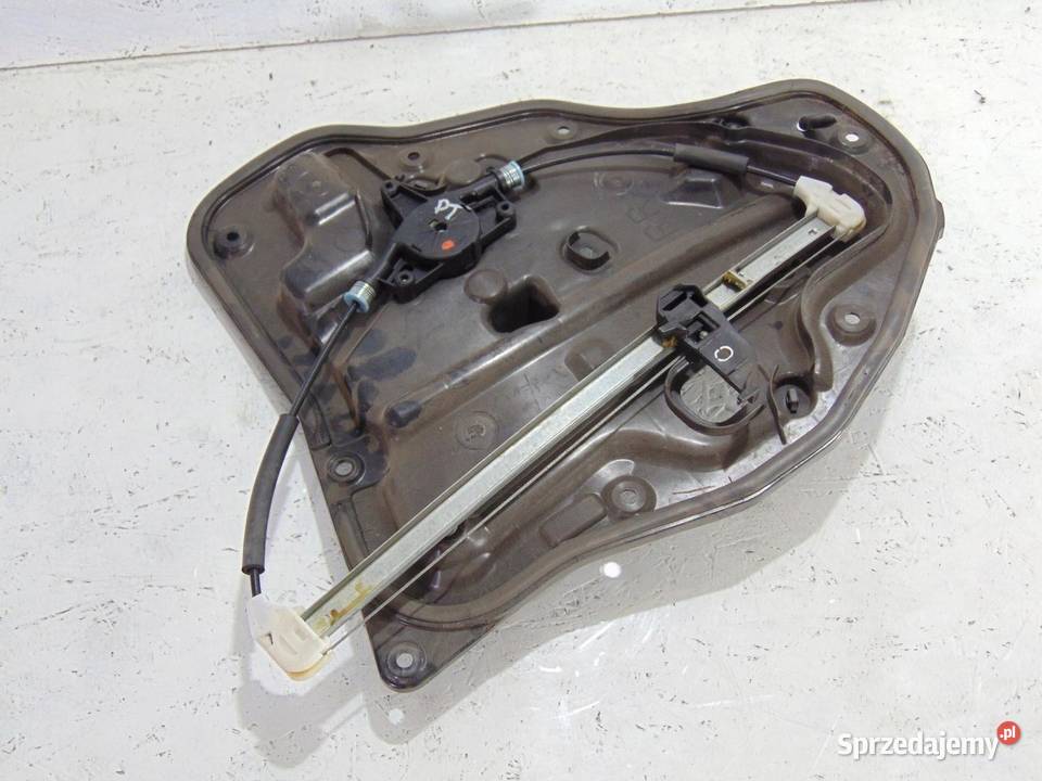 MECHANIZM PODNOŚNIK SZYBY PRAWY TYŁ MAZDA 2 III osobowe
