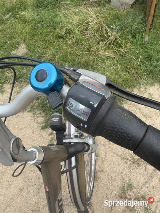 Sprzedam rower Giant Rowery elektryczne warmińsko-mazurskie Idzbark sprzedam