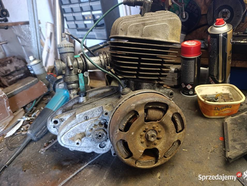 Silnik wsk 125 kos na chodzie 051 cylinder Zamość