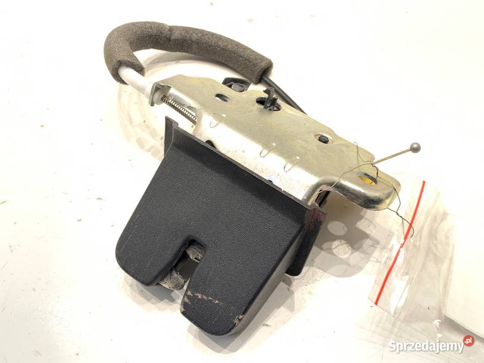 ZAMEK KLAPY TYŁ VW TROC Crossover 2GA827506A osobowe