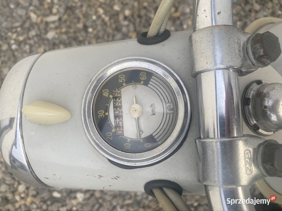 Sprzedam wszystko co na zdjęciach w pakiecie uszkodzony sprzedam