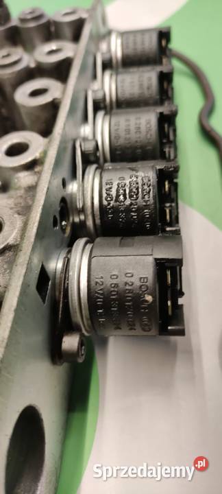 Blok zaworowy ZF 2093352067 Powershift Wilkowo sprzedam