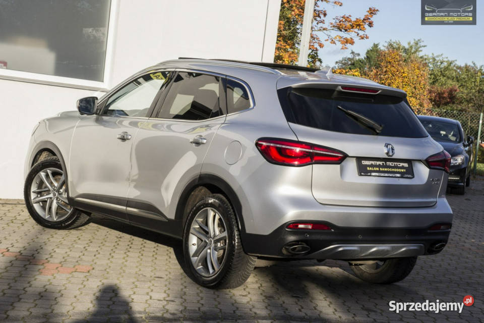 MG EHS Luxury Panoramadach Ledy Kamera Cofania