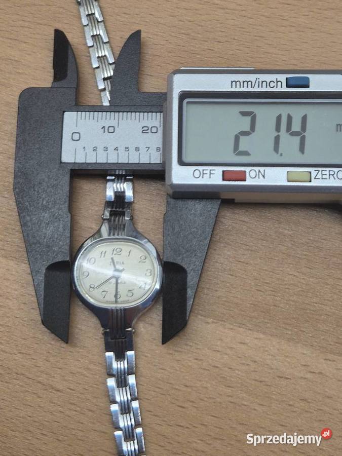 Zegarek mechaniczny Zaria lata 60 XX w Chorzów
