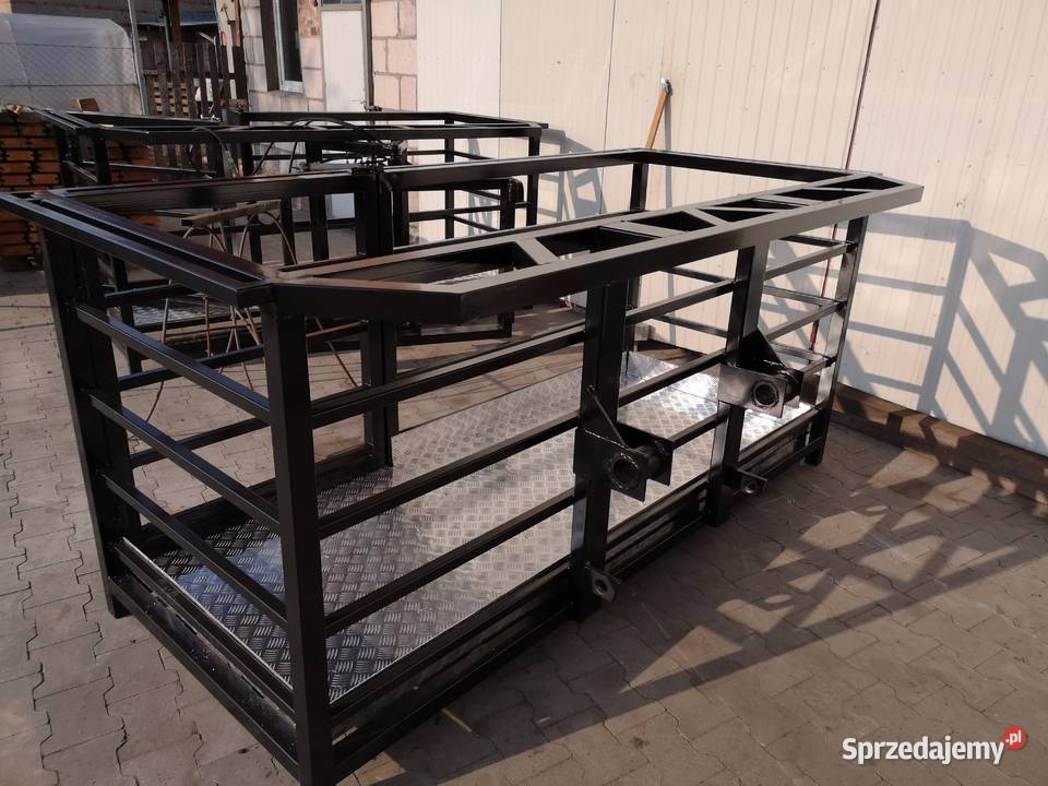 Kosz narzędziowy skrętny podest do ładowarki sprzedam