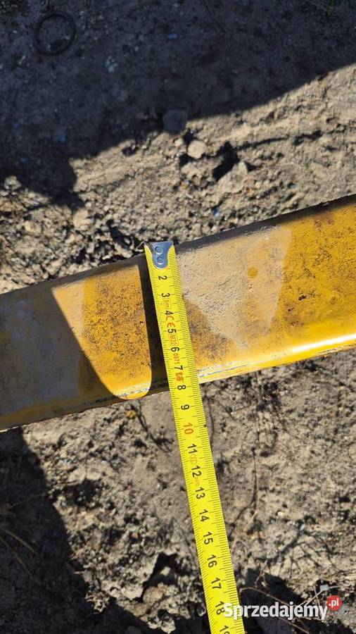 Solidna oś 80 x 80 mm długość 160 między Nowa Święta