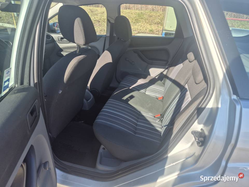 Ford Focus Mk2 LIFT 16 TDCI90 Salon Bez 4/5 Bujaków