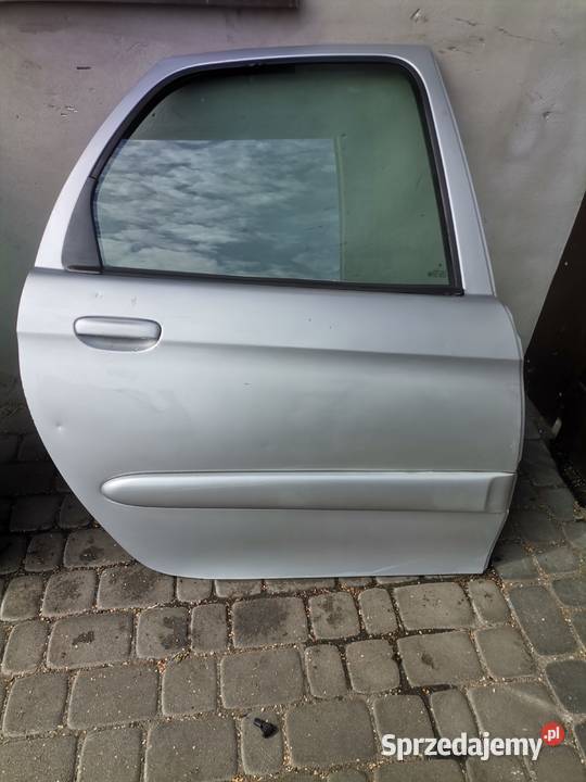 CITROEN XSARA PICASSO DRZWI PRAWY TYŁ EZRC Rok produkcji 2003 Nowy Sącz sprzedam