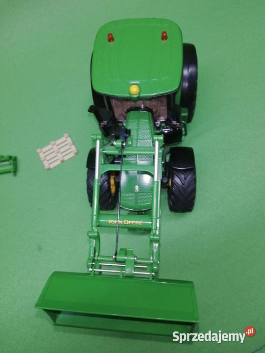 Traktor Siku John Deree sterowany aplikacją Łask sprzedam