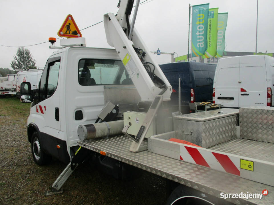 Iveco Daily 35S14 23 HPI 140 PODNOŚNIK KOSZOWY klimatyzacja Dębica sprzedam