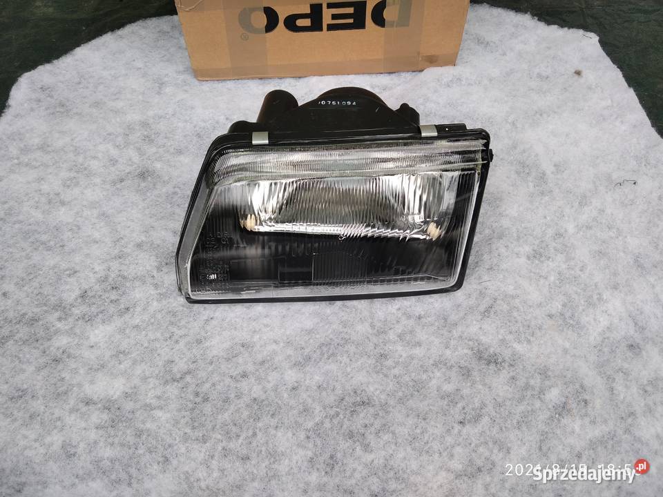 Leflektor lampa czarna fiat cinquecento Depo PP pomorskie Wierszyno