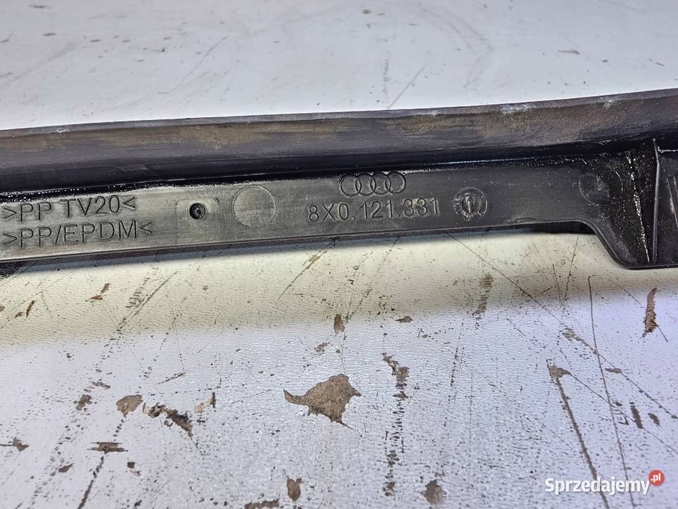 OSŁONA CHŁODNICY LEWA AUDI A1 8X 8X0121331 osobowe śląskie