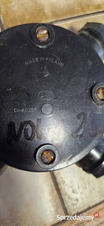 50 letniaFabrycznie nowa bakelitowa rozeta z Barlinek