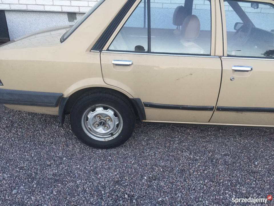 mazda 323 automat Luzino