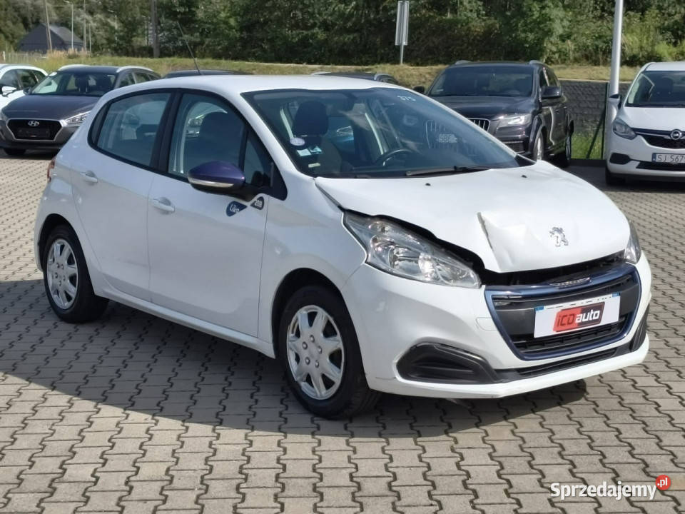 Peugeot 208 wersja like 10 benzyna 72 benzyna małopolskie Kęty
