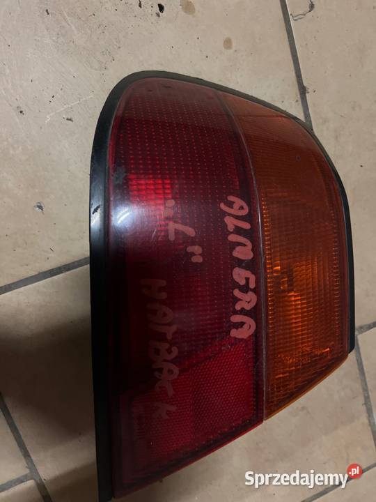 Lampa tyl lewa nissan almera Margonin