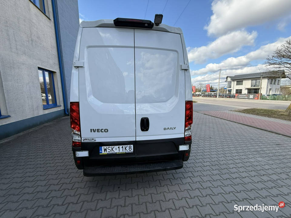 Iveco Daily 35S14 Iveco Daily 35S14 Lift 2022r automatyczna Samochody dostawcze Sokołów Podlaski sprzedam