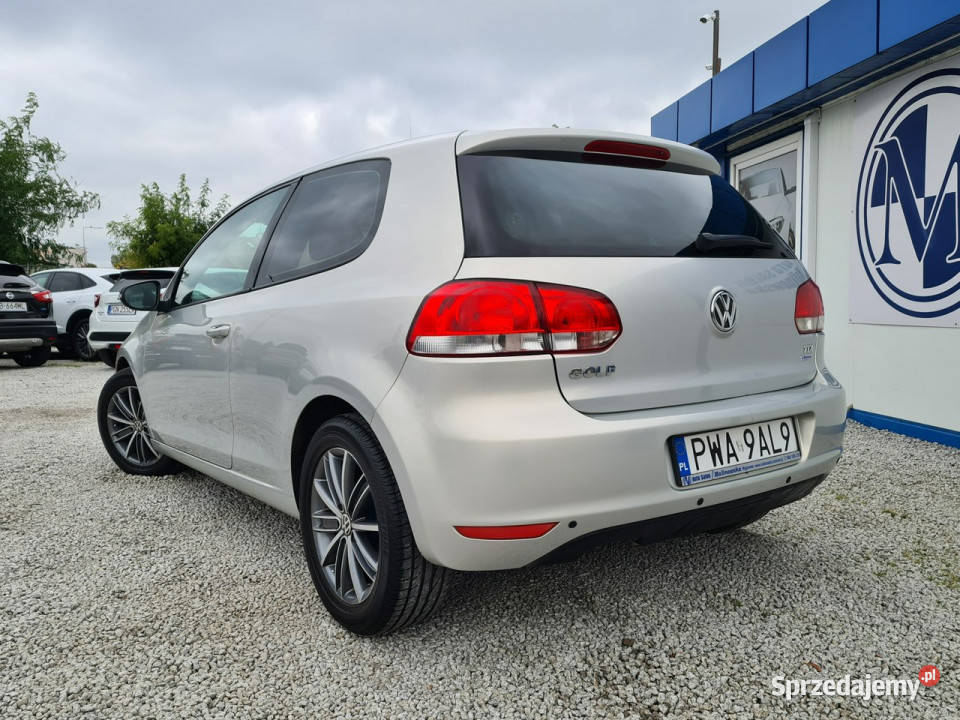 Volkswagen Golf 16 TDI Klimatyzacja PDC Tempomat diesel