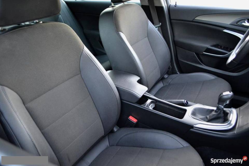 Sprzedam Opel Insignia czarny sprzedam