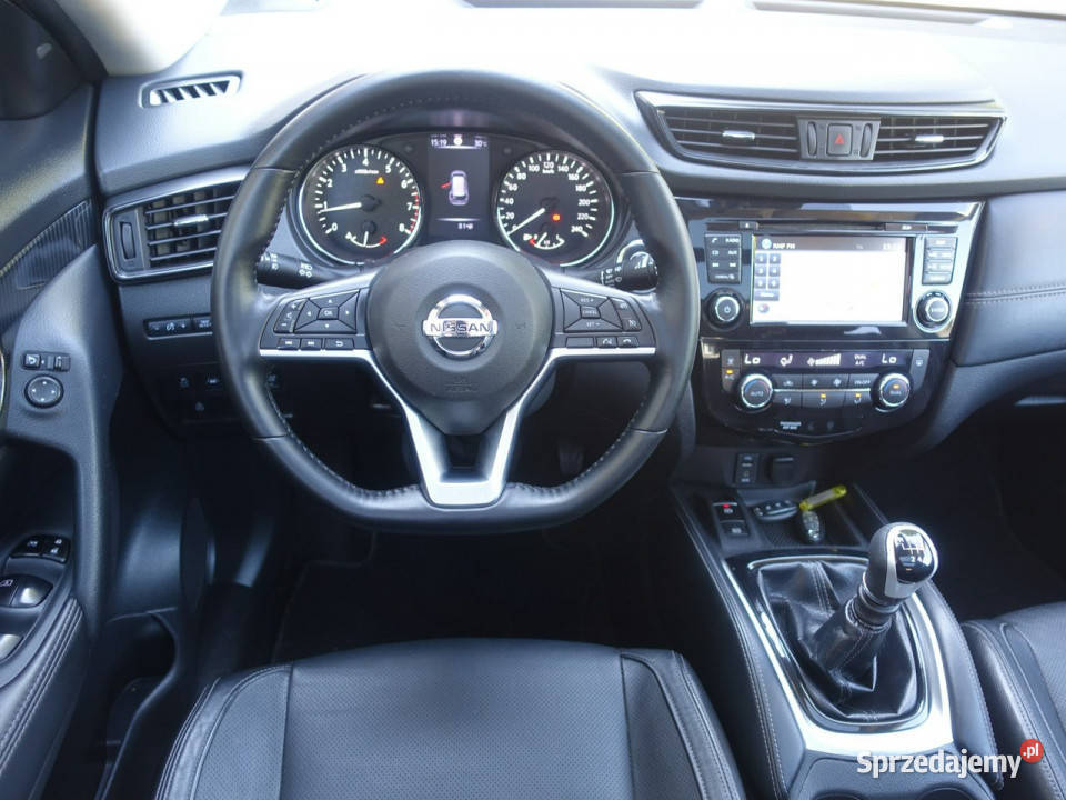 Nissan XTrail 16i Panorama Ledy Navi Kamera 360 Częstochowa