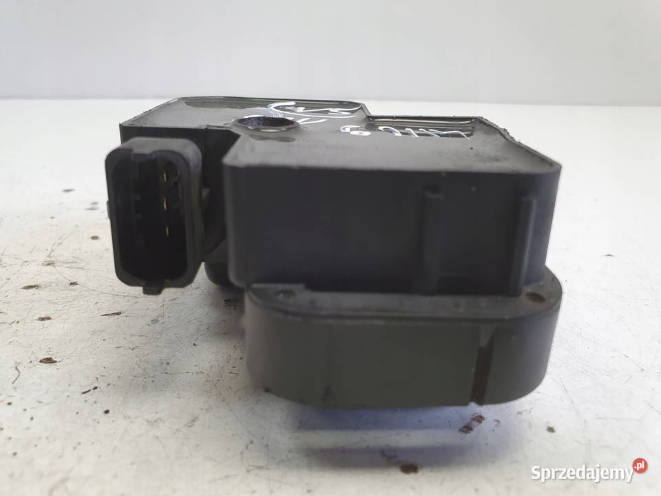 CEWKA ZAPŁONOWA Mercedes W169 15 8V A0001587803 Rudka