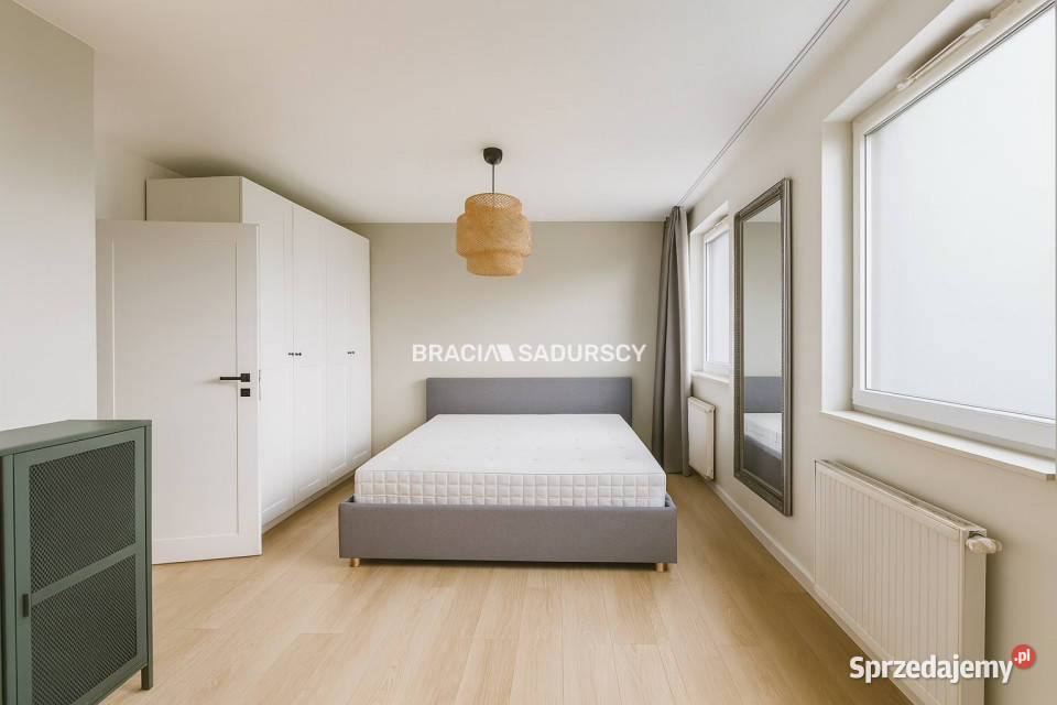 Mieszkanie na sprzedaż 6007m2 3 pokoje Kraków 29 Piętro 5 sprzedam