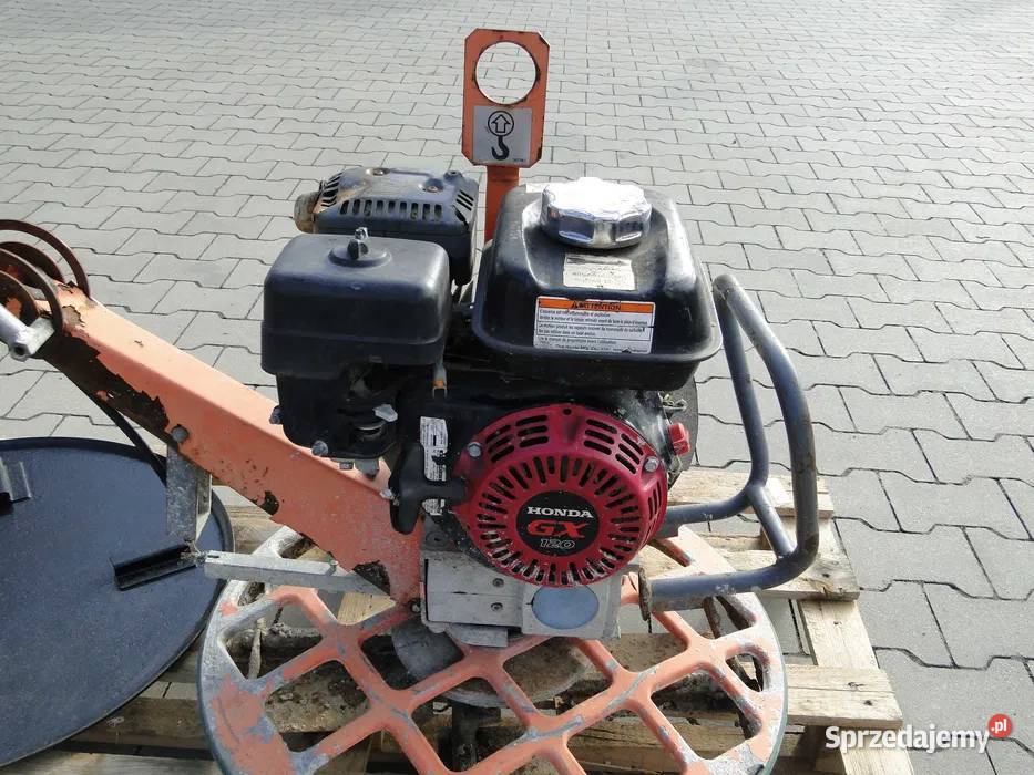 Zacieraczka spalinowa do betonu wylewek Atlas