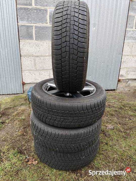 Sprzedam opony z felgami Toyoty Avensis T27 sprzedam