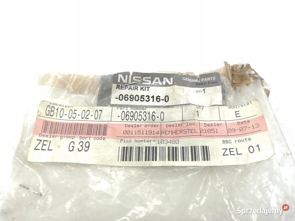ZESTAW NAPRAWCZY ZACISKÓW PRZÓD NISSAN CABSTAR
