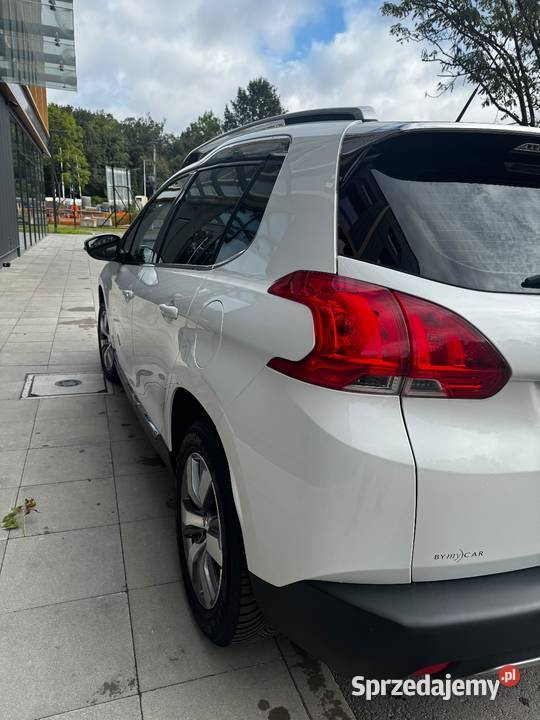 Peugeot 2008 2015 r 12 PureTech Turbo 110 elektryczne lusterka