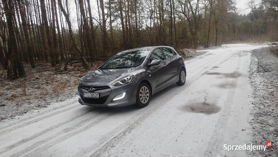 Hyundai i30 14 benzyna