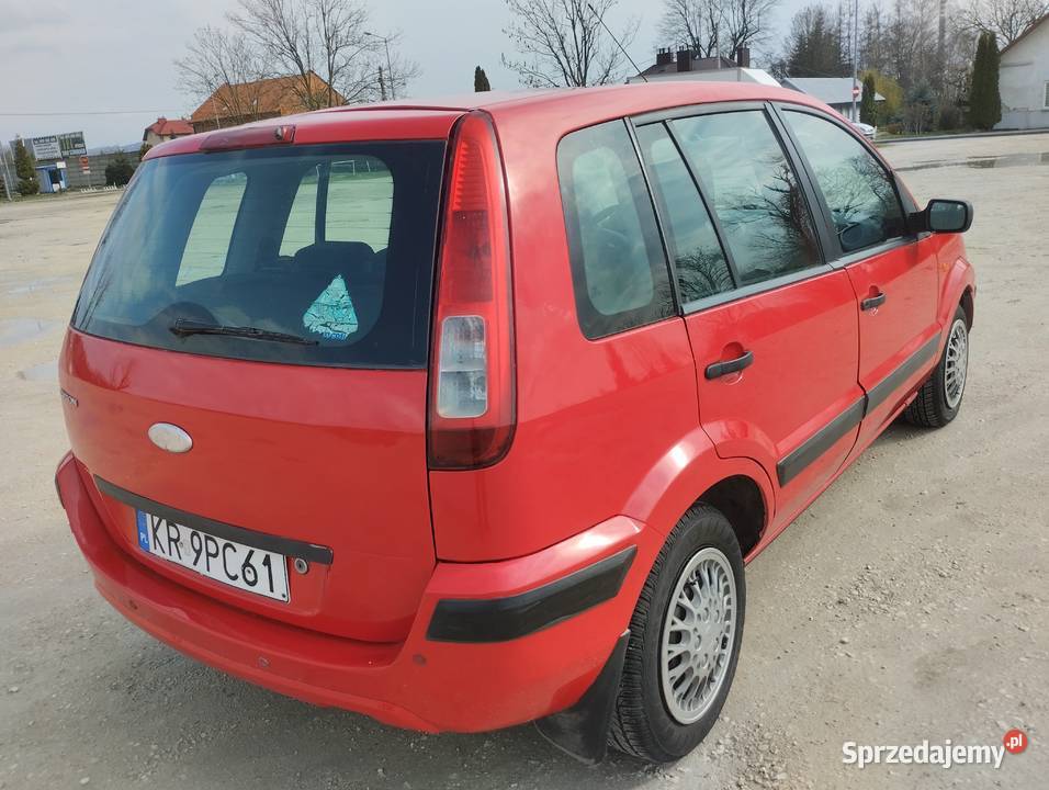 ładny ford 75KM Tarnów sprzedam