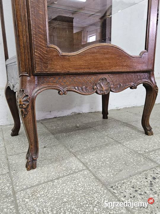 Witryna ludwikowska serwantka Francja